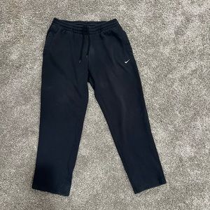 Black Nike sweatpants